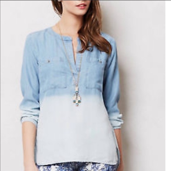 Anthropologie Tops - Cloth & Stone dip dye denim top, size XS